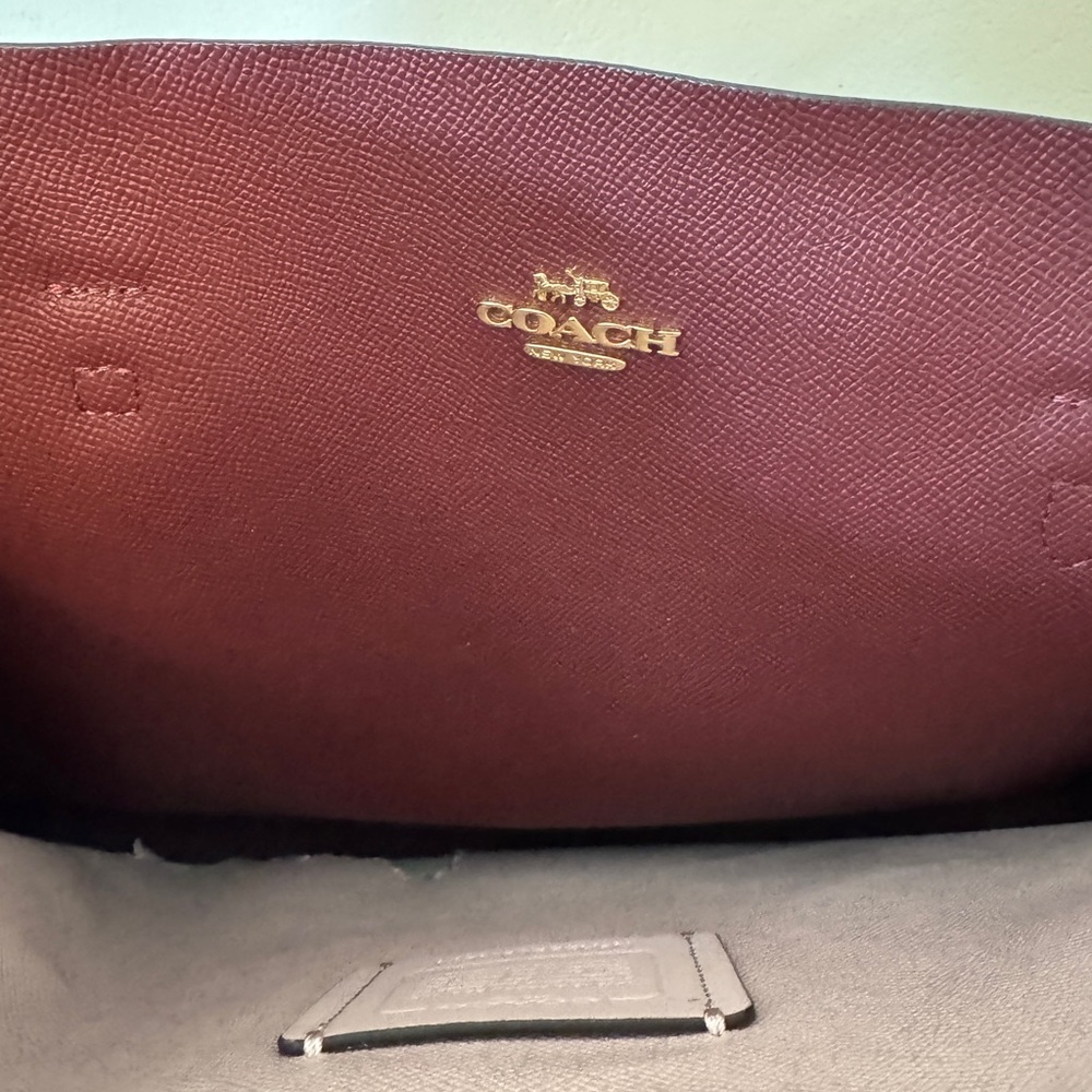 Coach Red Leather Tote Bag - Picture 3 of 7